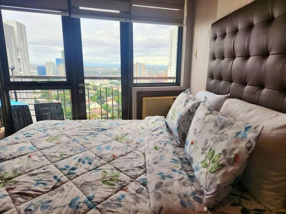 Kl Tower Cosy Studio With Balcony Sauna Gym Pool Near Greenbelt Манила