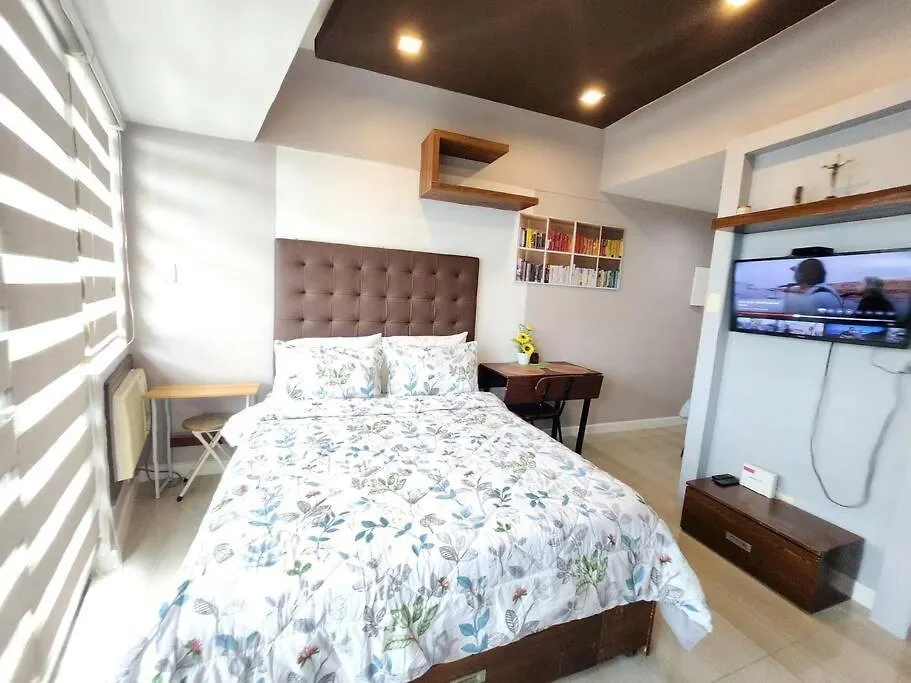 Kl Tower Cosy Studio With Balcony Sauna Gym Pool Near Greenbelt Манила Филиппины